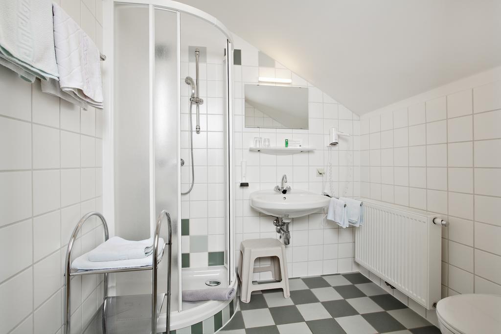 Familie Zuser Hotel Garni Mitterbach Oda fotoğraf