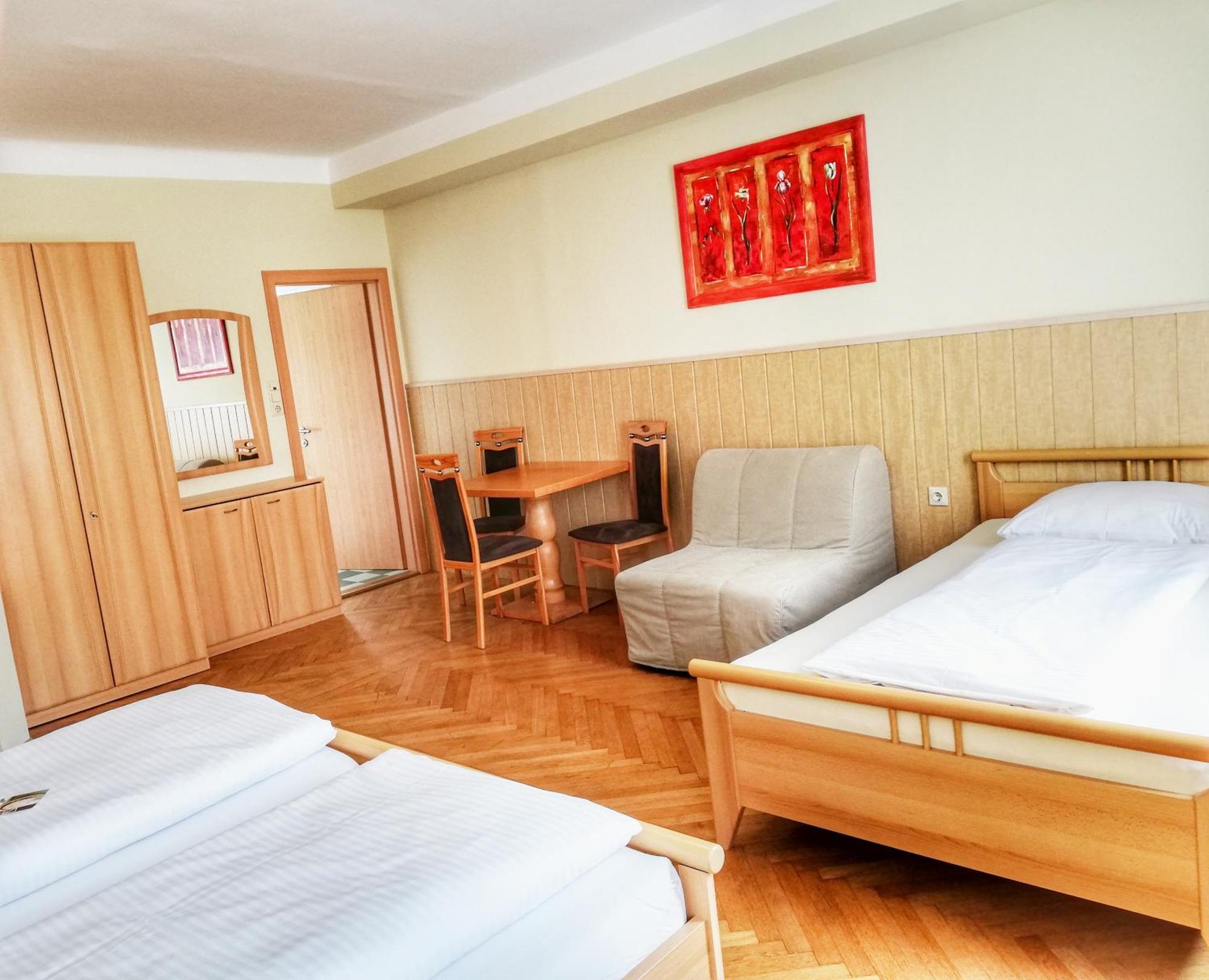 Familie Zuser Hotel Garni Mitterbach Dış mekan fotoğraf