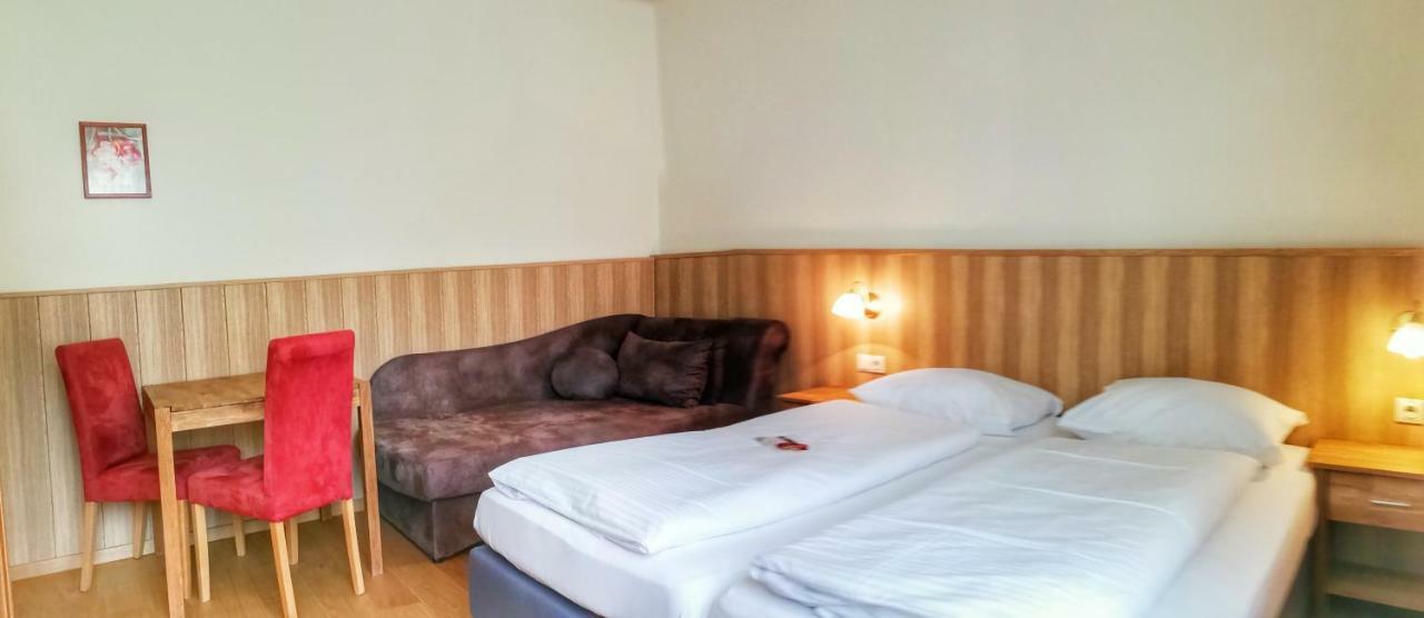 Familie Zuser Hotel Garni Mitterbach Dış mekan fotoğraf